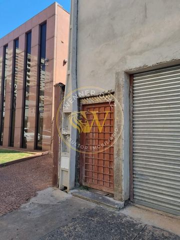 Foto Sala / Conjunto Comercial