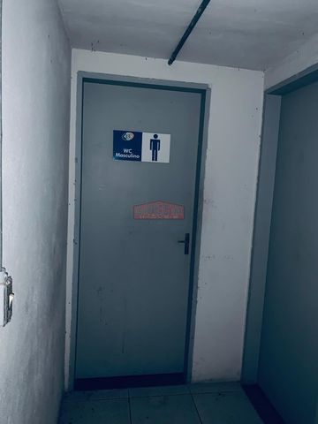 Foto Edifício Inteiro