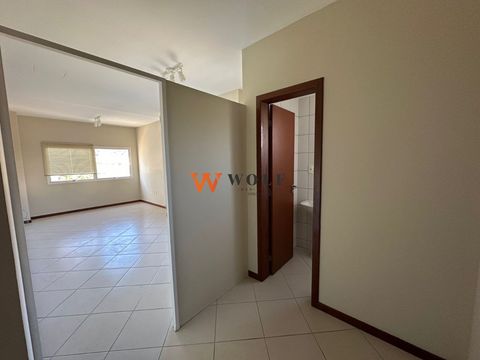 Foto Sala / Conjunto Comercial