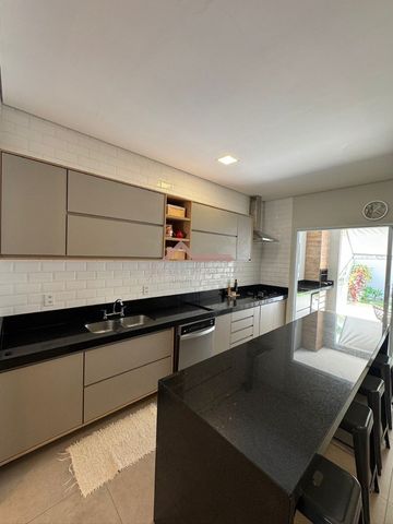 Foto Casa em Condomínio