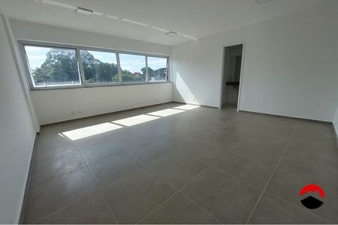 Foto Sala / Conjunto Comercial