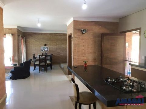 Foto Casa em Condomínio