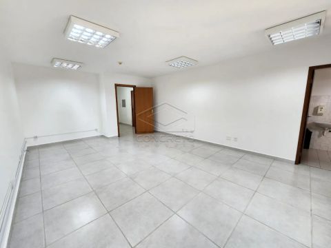 Foto Sala / Conjunto Comercial