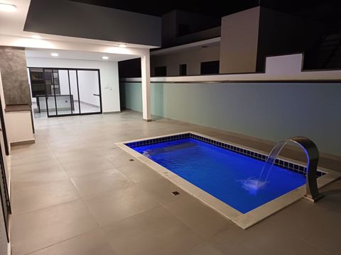 Foto Casa em Condomínio