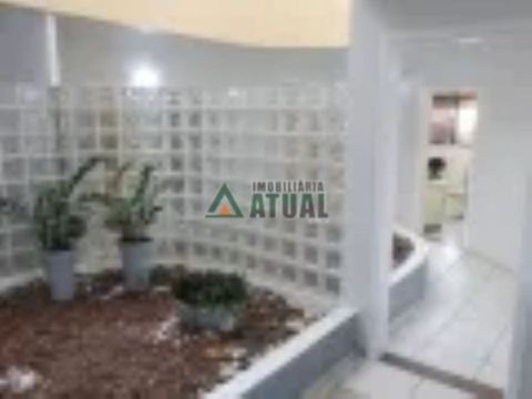 Foto Edifício Inteiro
