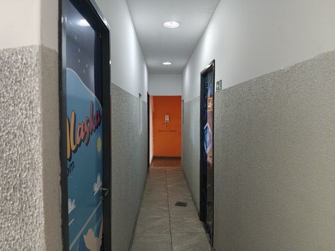 Foto Edifício Inteiro