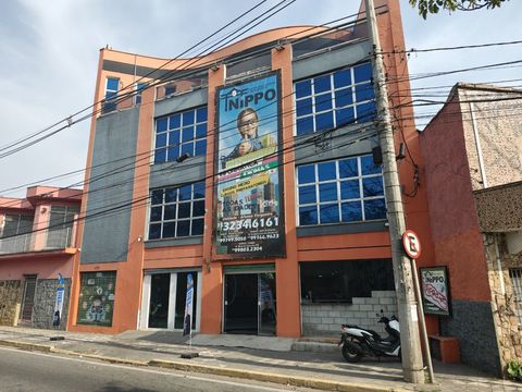 Foto Edifício Inteiro