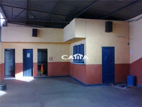 Foto Edifício Inteiro