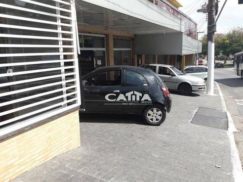 Foto Edifício Inteiro