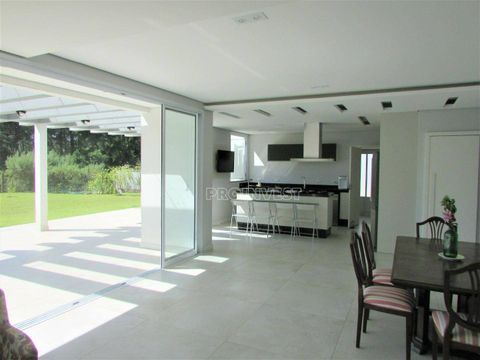 Foto Casa em Condomínio