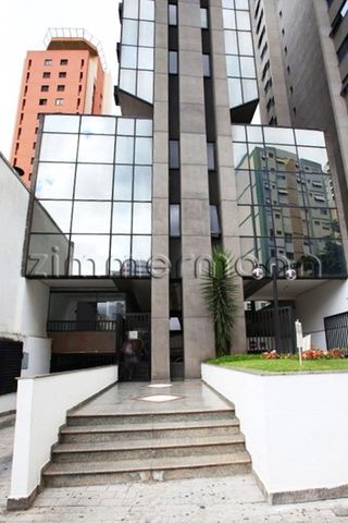 Foto Sala / Conjunto Comercial
