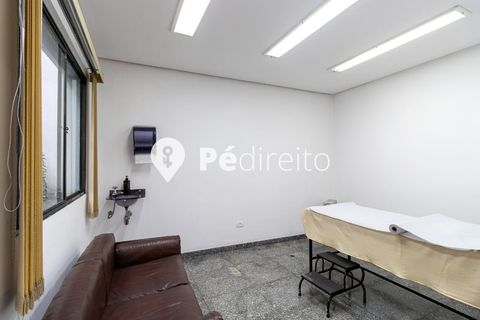 Foto Edifício Inteiro