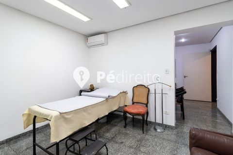 Foto Edifício Inteiro