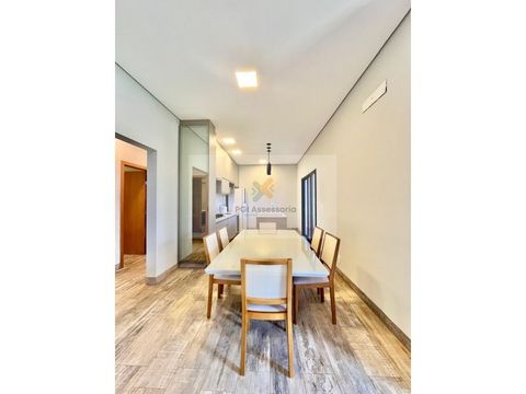 Foto Casa em Condomínio