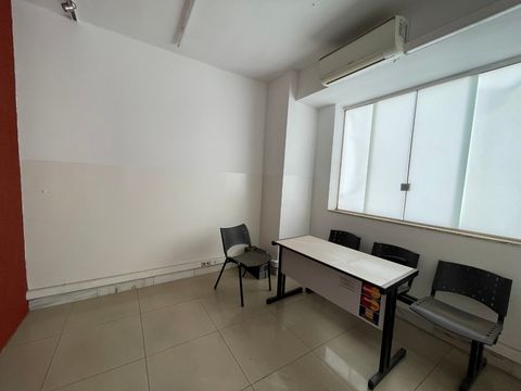 Foto Sala / Conjunto Comercial