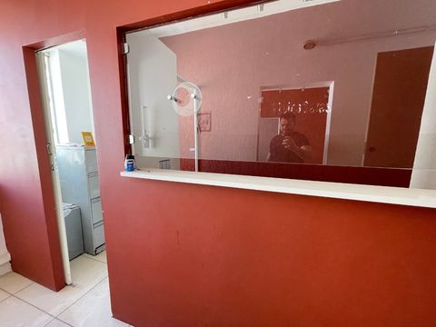 Foto Sala / Conjunto Comercial