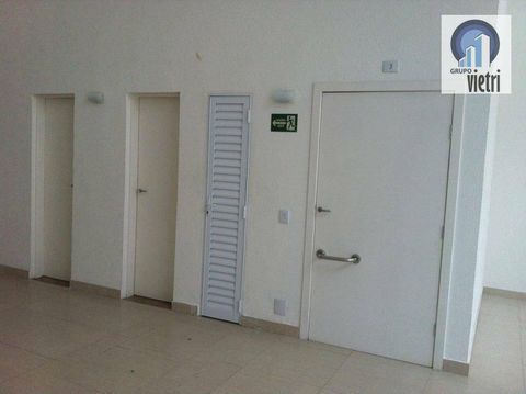 Foto Edifício Inteiro