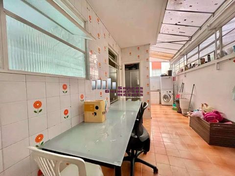 Foto Sala / Conjunto Comercial