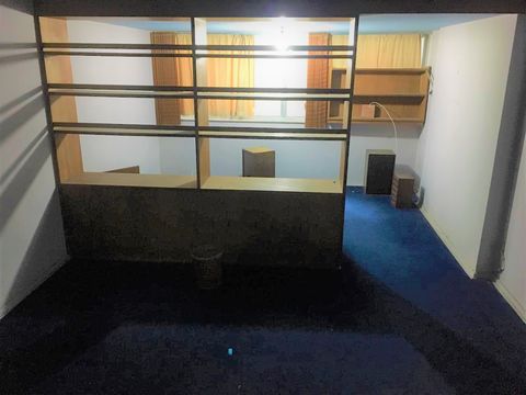 Foto Sala / Conjunto Comercial