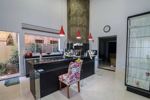 Foto Casa em Condomínio