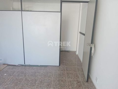 Foto Sala / Conjunto Comercial