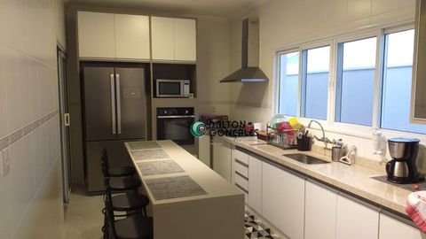 Foto Casa em Condomínio
