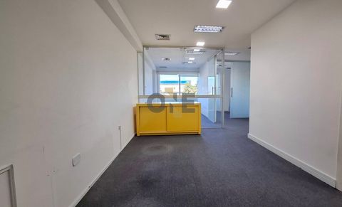 Foto Sala / Conjunto Comercial