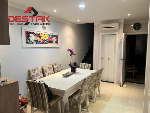 Foto Casa em Condomínio