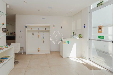 Foto Edifício Inteiro