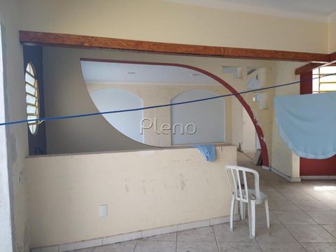 Foto Edifício Inteiro