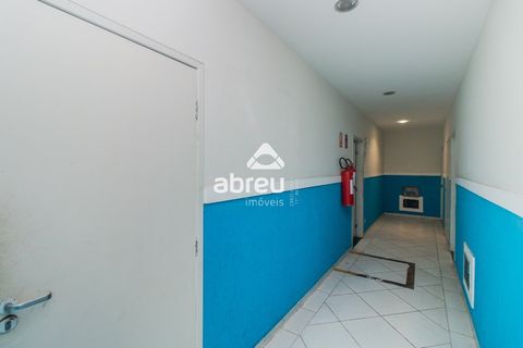 Foto Edifício Inteiro