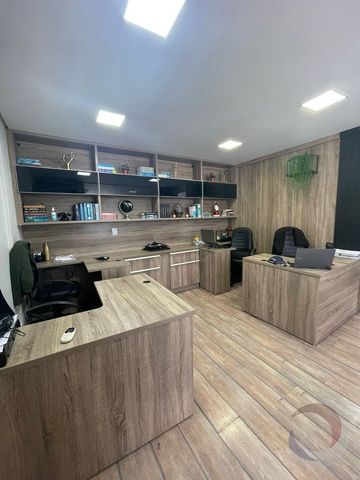 Foto Sala / Conjunto Comercial