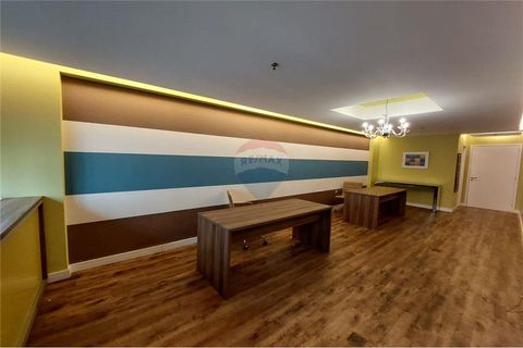 Foto Sala / Conjunto Comercial
