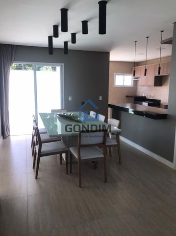 Foto Casa em Condomínio