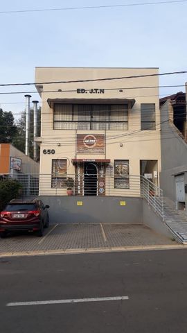 Foto Edifício Inteiro