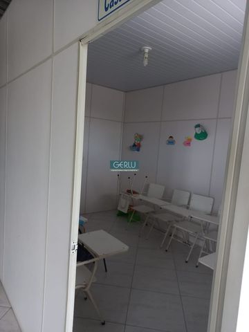 Foto Edifício Inteiro
