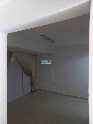Foto Edifício Inteiro