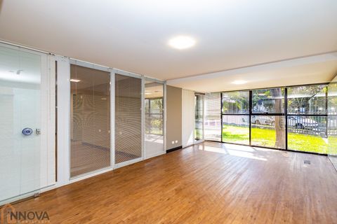 Foto Sala / Conjunto Comercial