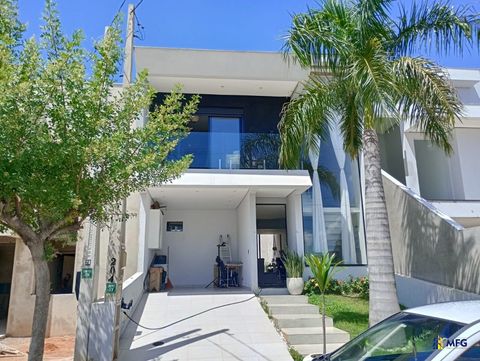 Foto Casa em Condomínio