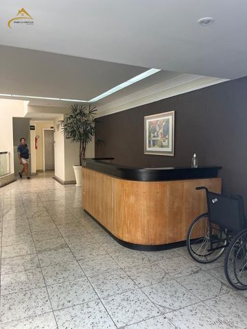 Foto Sala / Conjunto Comercial