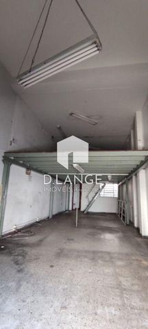 Foto Sala / Conjunto Comercial