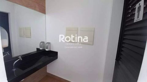 Foto Sala / Conjunto Comercial