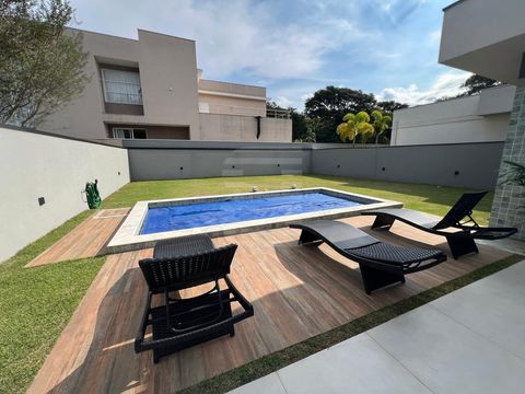 Foto Casa em Condomínio