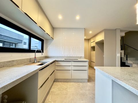 Foto Casa em Condomínio