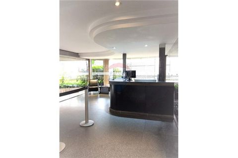 Foto Sala / Conjunto Comercial