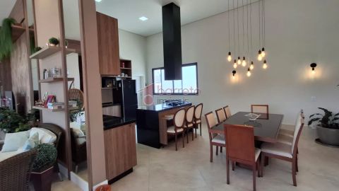 Foto Casa em Condomínio