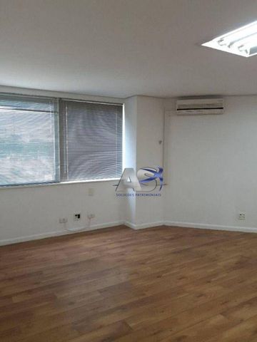 Foto Sala / Conjunto Comercial