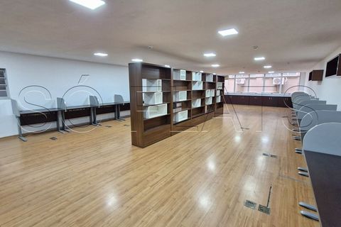 Foto Sala / Conjunto Comercial