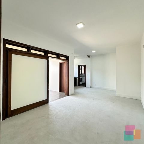Foto Sala / Conjunto Comercial