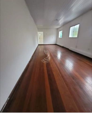 Foto Sala / Conjunto Comercial